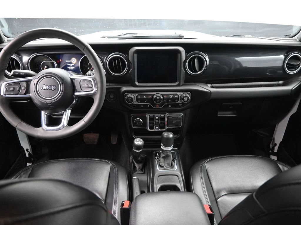 Used 2023 Jeep Wrangler Altitude image 25