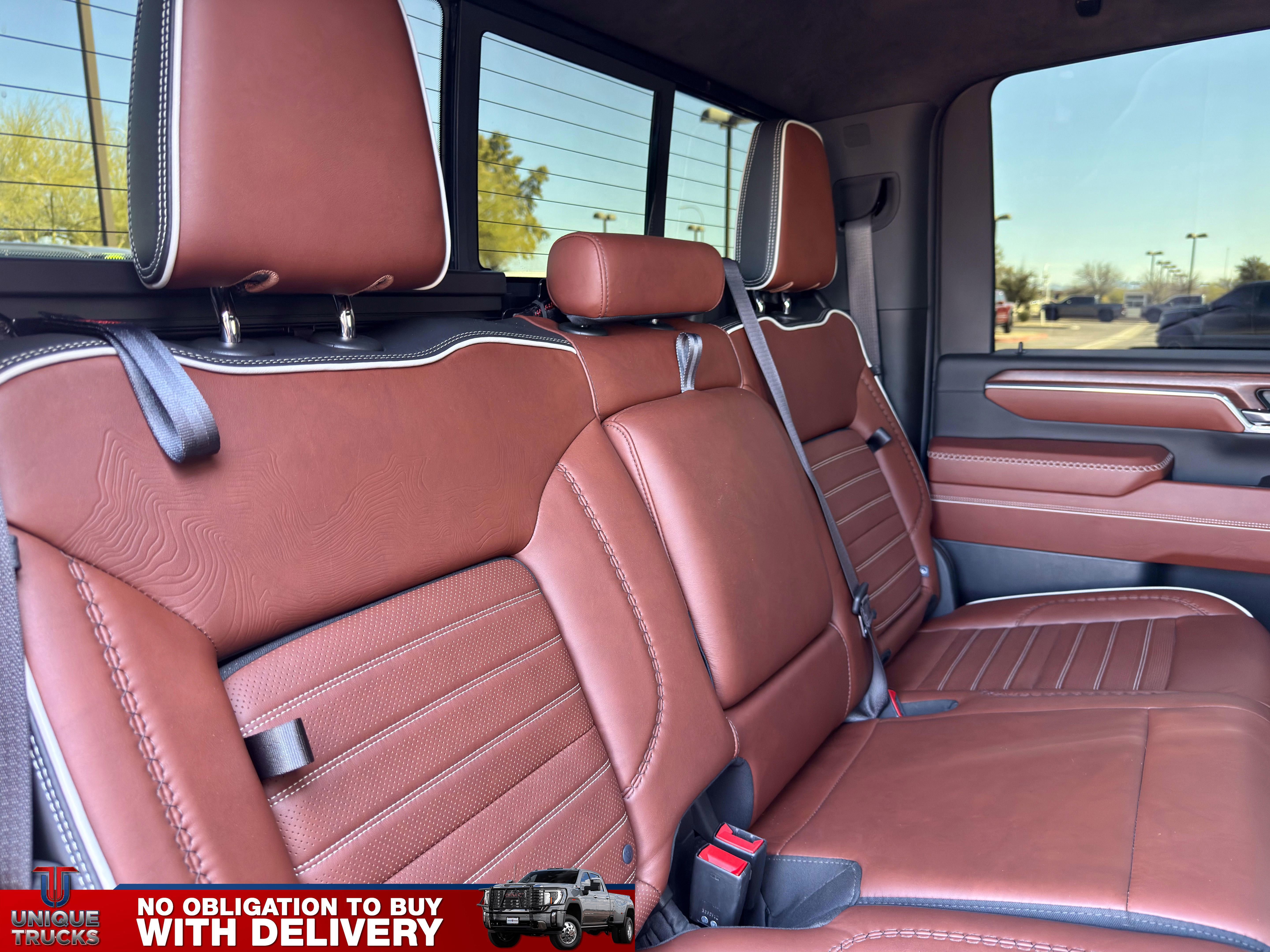 Used 2024 GMC Sierra 3500 Denali Ultimate image 27