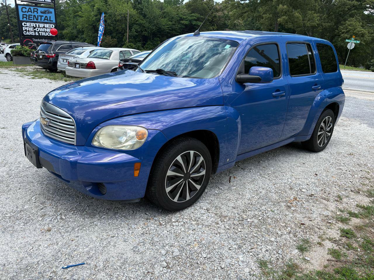 Used 2008 Chevrolet HHR LT w/ Enhanced Sound Package FWD image 6