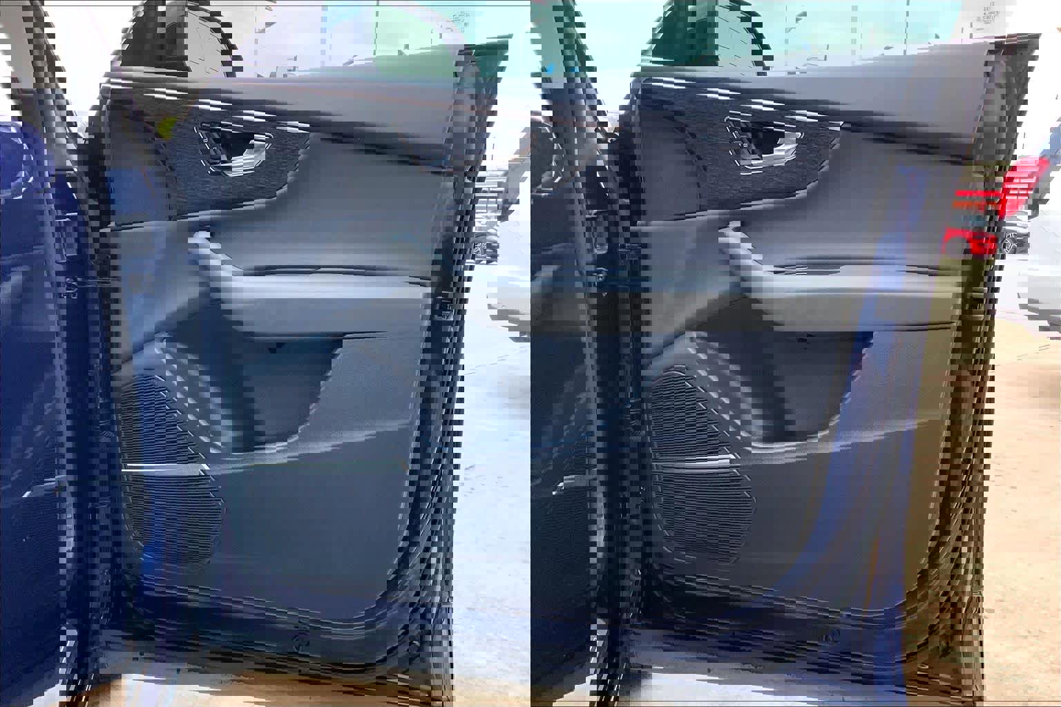 Used 2019 Audi Q8 Prestige image 23