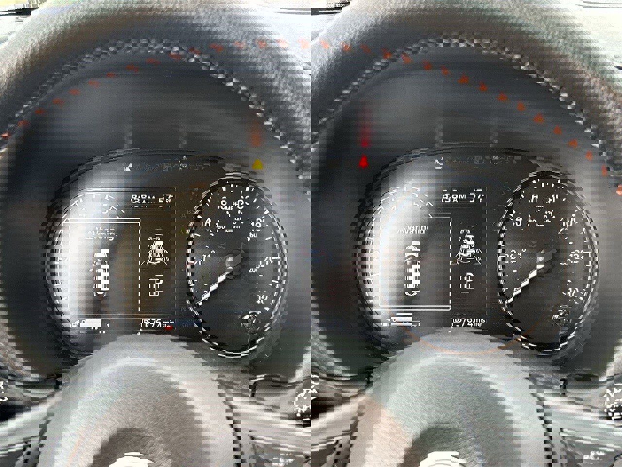 Used 2023 Nissan Kicks SR image 27