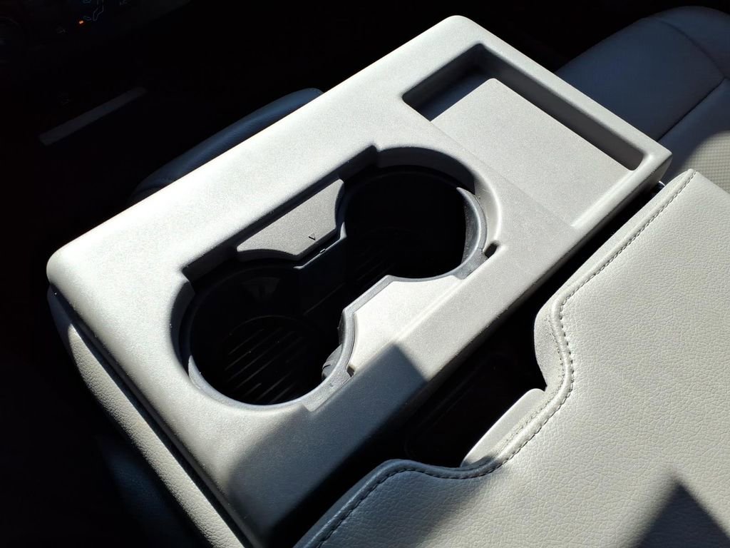 Used 2020 Ford F250 XL w/ Power Equipment Group image 21