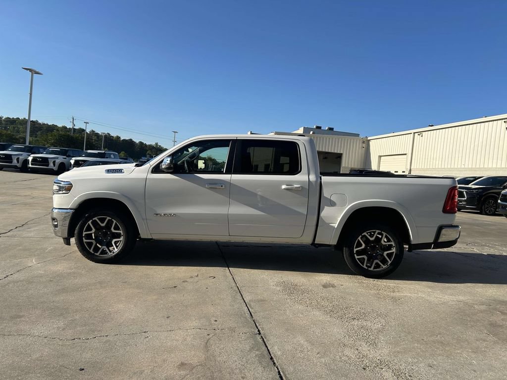 Used 2025 RAM 1500 Laramie AWD/4WD image 6