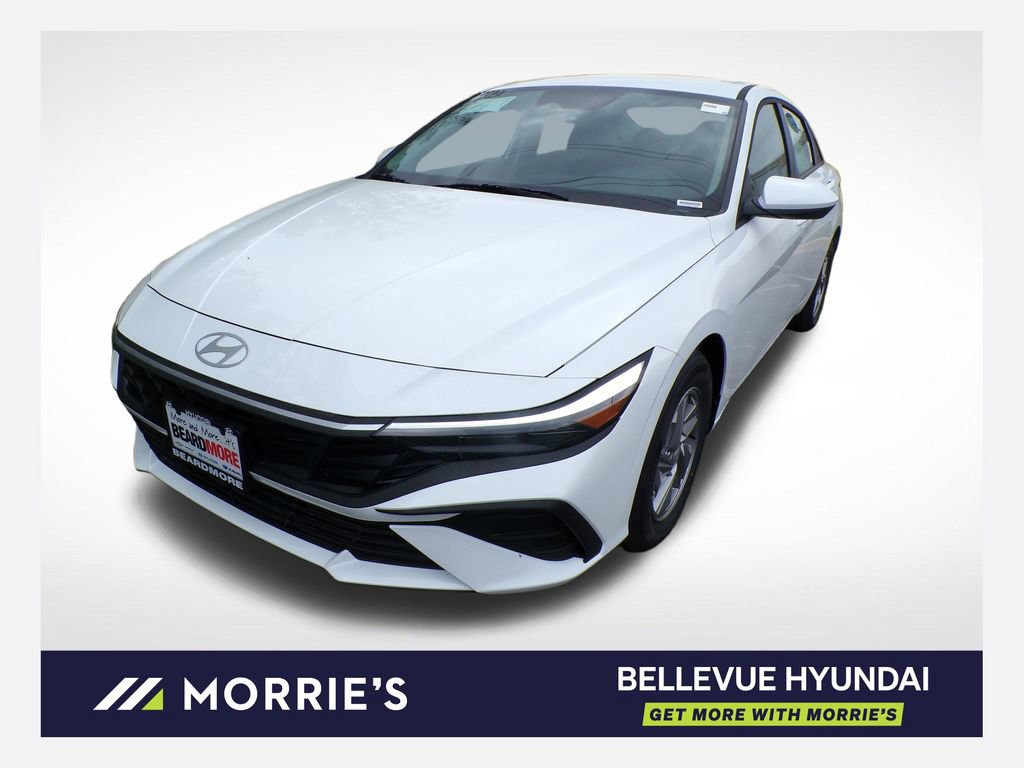 New 2026 Hyundai Elantra SE w/ Cargo Package