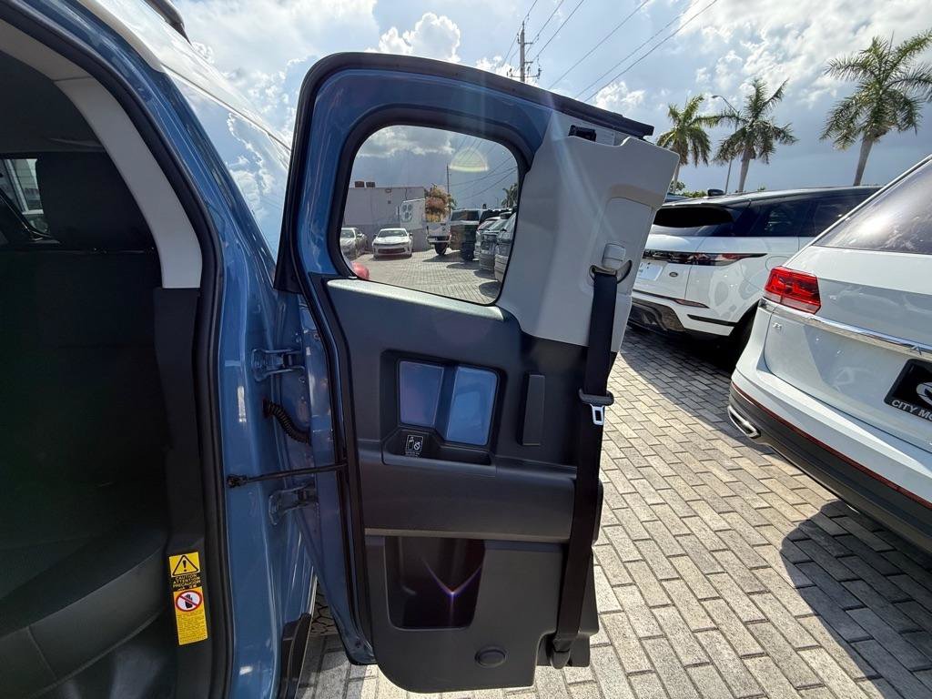 Used 2012 Toyota FJ Cruiser 4WD image 14