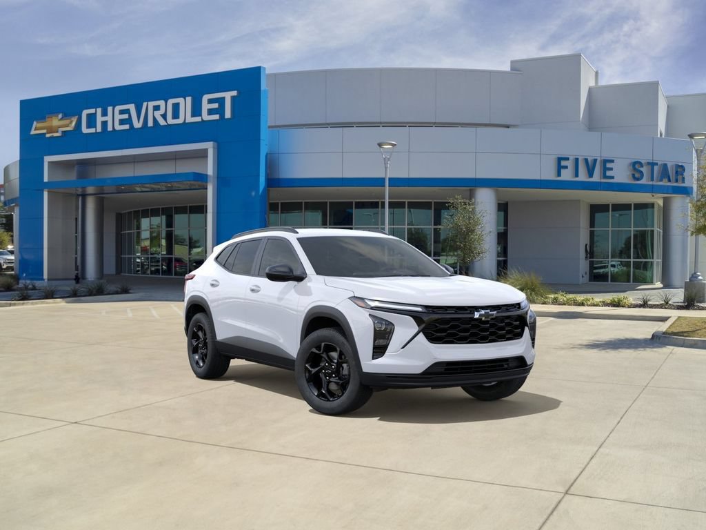 New 2026 Chevrolet Trax LT w/ Driver Confidence Package FWD image 1