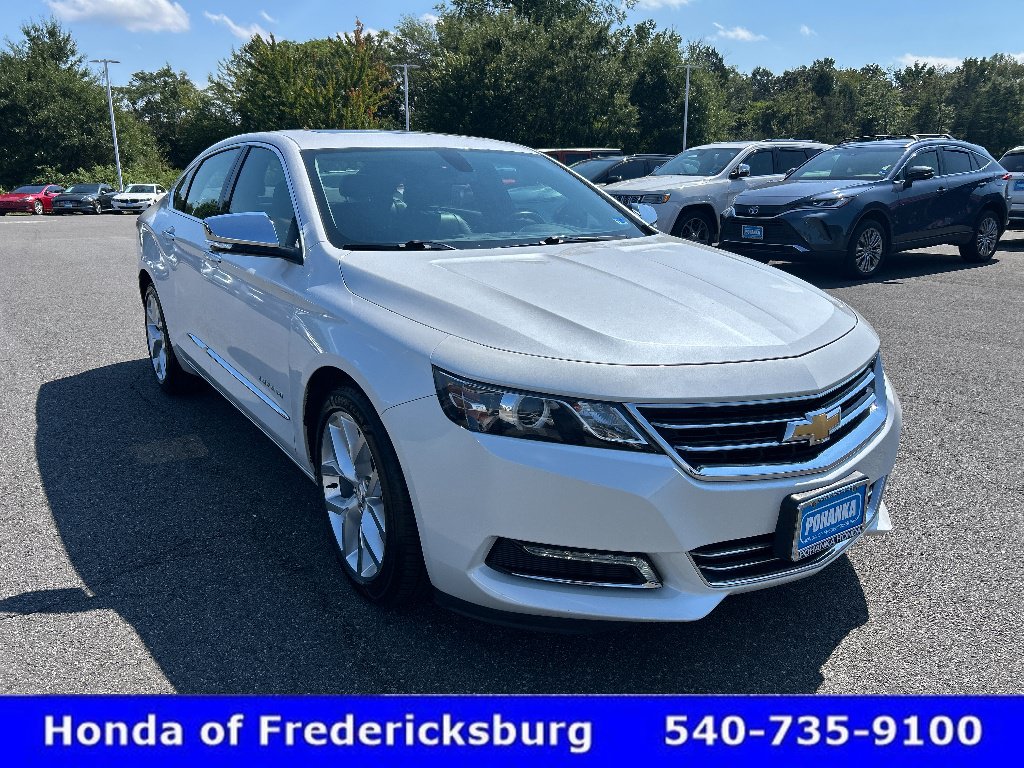 Used 2018 Chevrolet Impala Premier w/ Premier Convenience Package FWD image 8