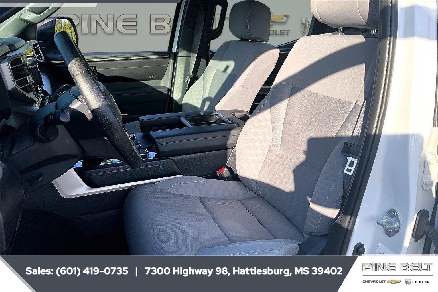 Used 2025 Toyota Tundra SR5 AWD/4WD image 19