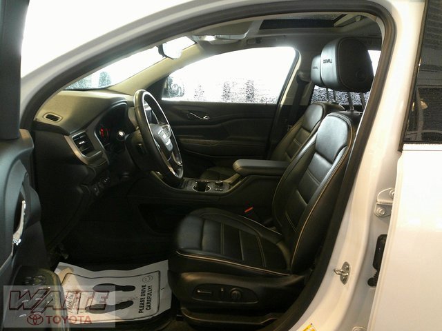 Used 2023 GMC Acadia Denali w/ Denali Ultimate Package image 18