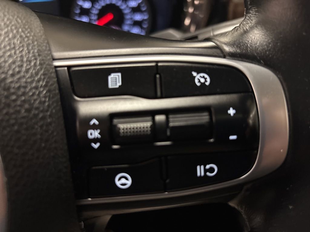 Used 2021 Kia K5 EX image 18