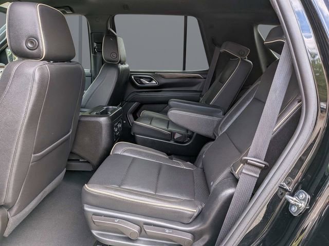 Used 2023 Chevrolet Tahoe Premier AWD/4WD image 16