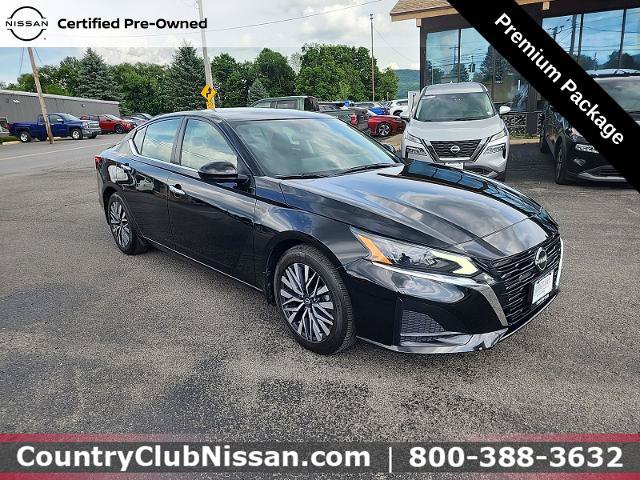 Certified 2023 Nissan Altima 2.5 SV w/ SV Premium Package FWD image 1