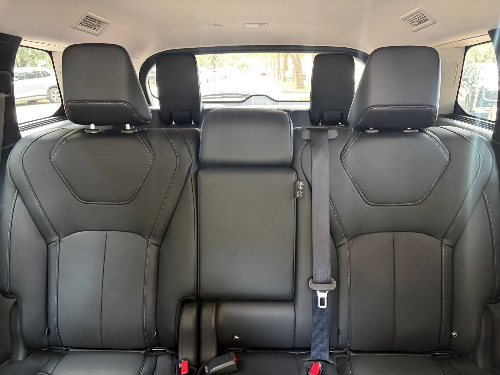 Used 2026 INFINITI QX60 Luxe AWD/4WD image 42