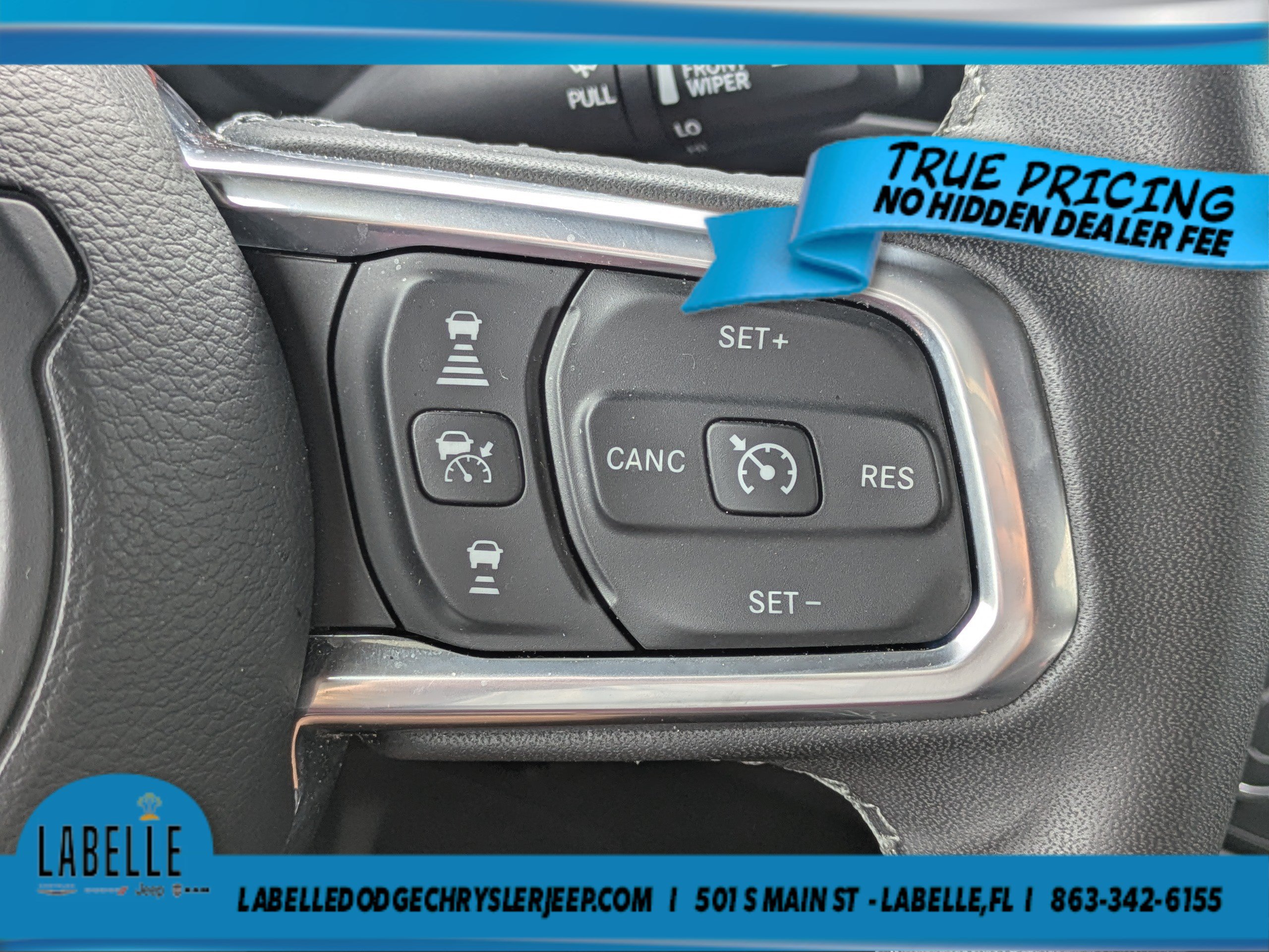Used 2026 Jeep Wrangler Unlimited Sahara AWD/4WD image 21