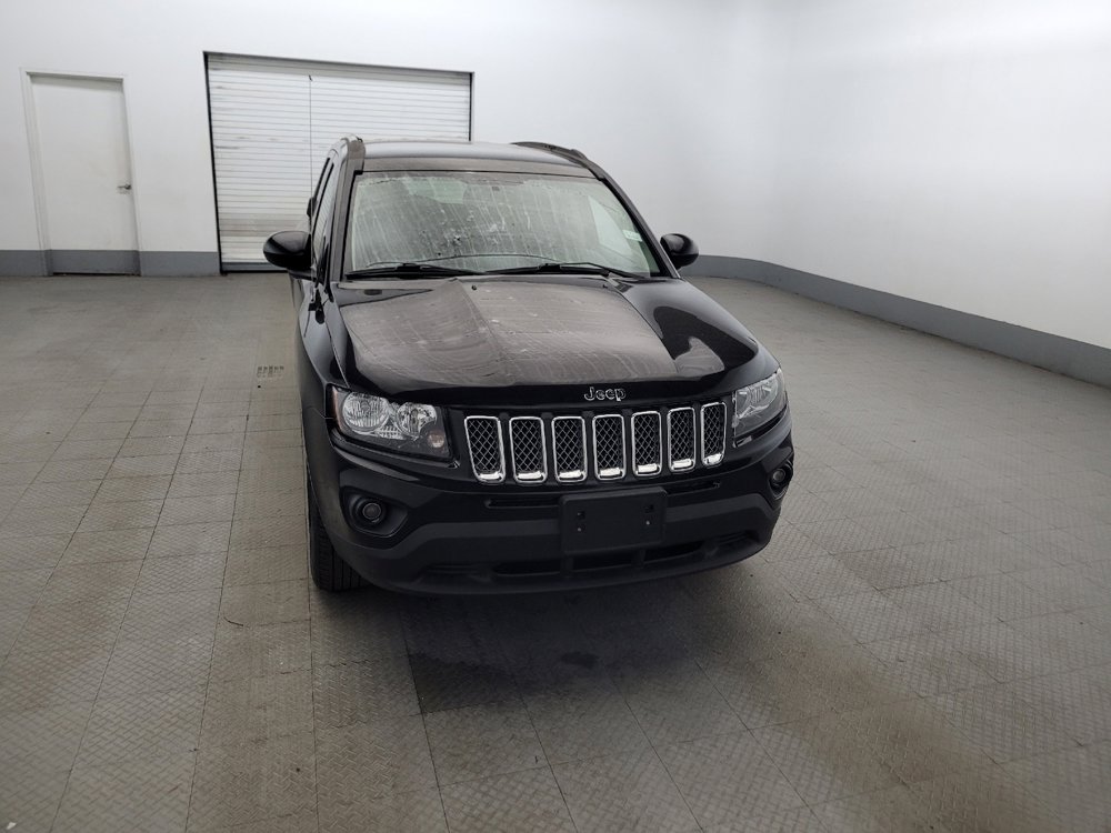 Used 2016 Jeep Compass Latitude AWD/4WD image 14