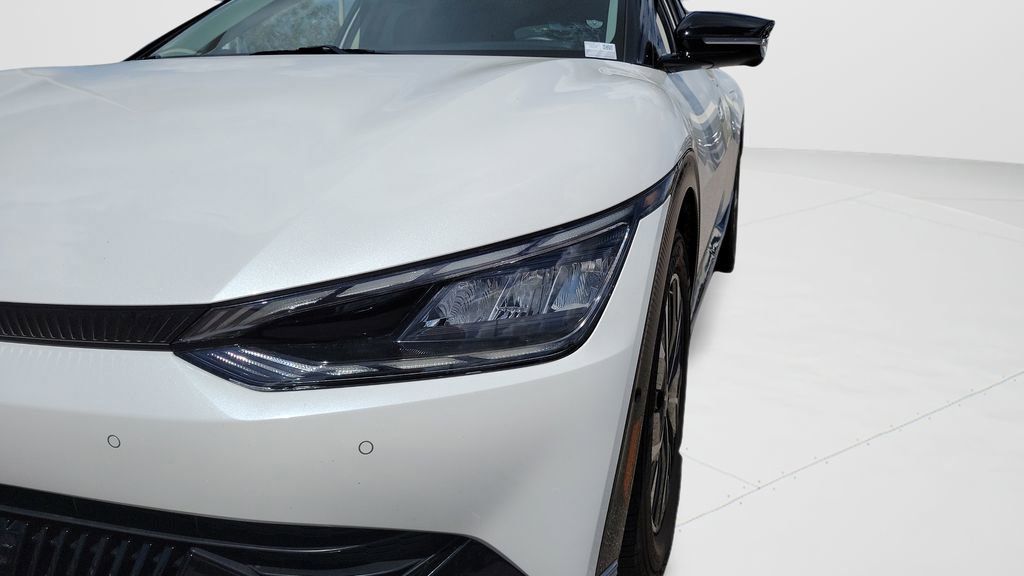 Used 2022 Kia EV6 Wind w/ Wind Technology Package image 17
