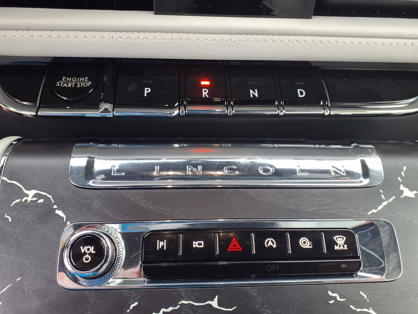 Used 2025 Lincoln Aviator Black Label w/ Jet Appearance Package AWD/4WD image 15