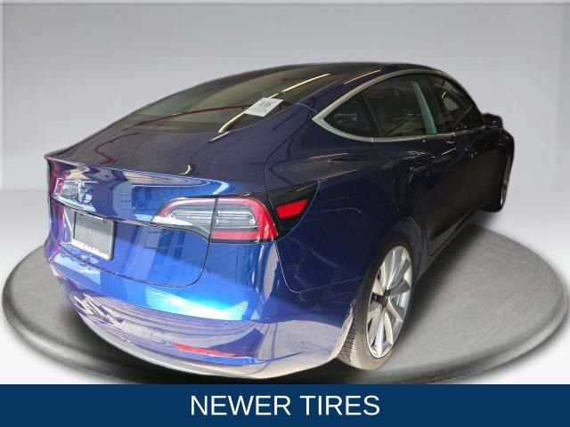 Used 2019 Tesla Model 3 Mid Range RWD image 6