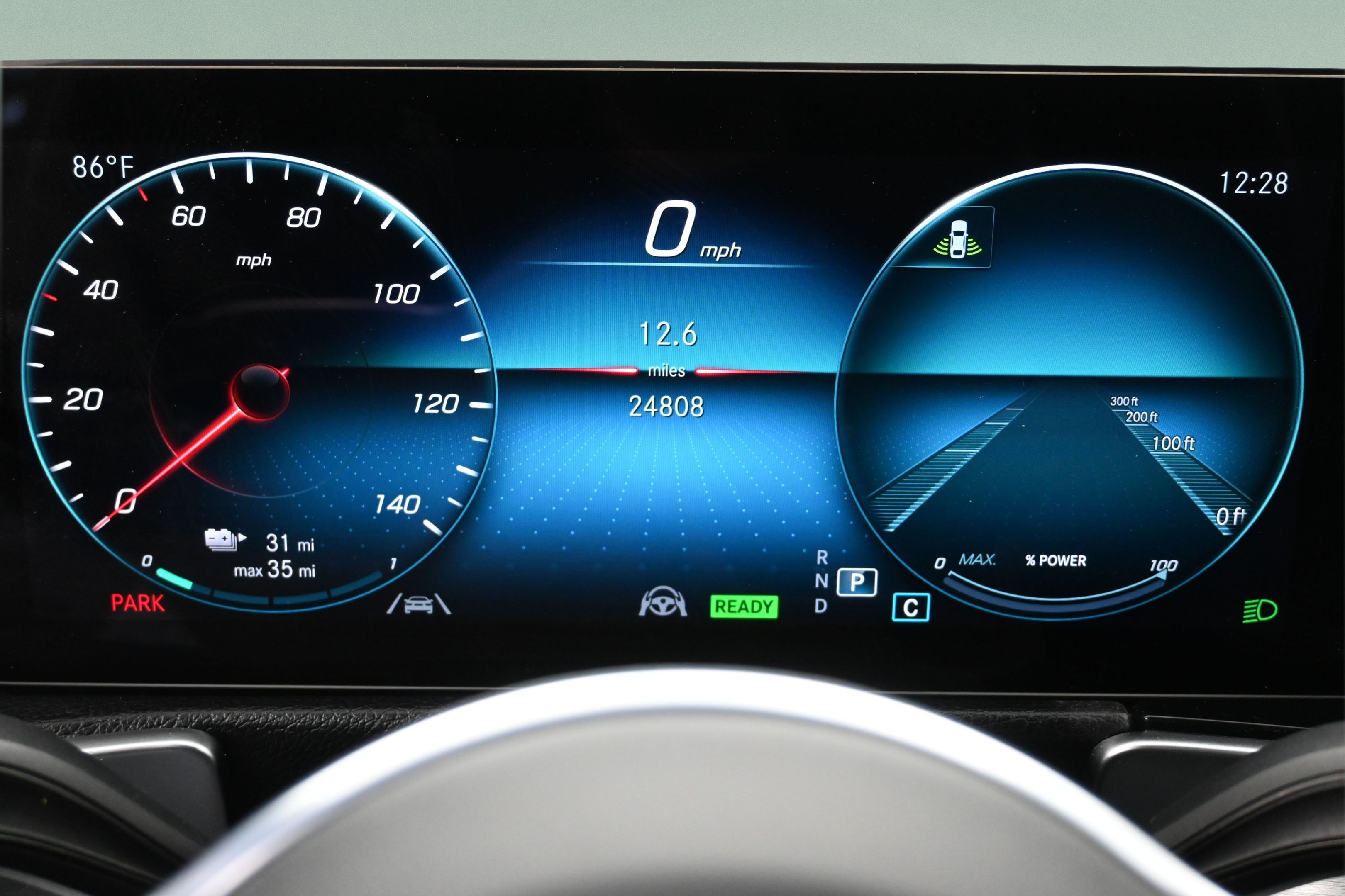 Used 2023 Mercedes-Benz EQB 300 4MATIC image 16
