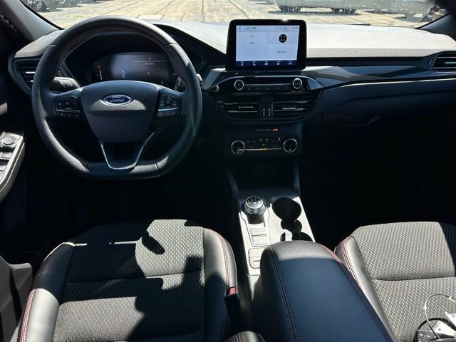 Used 2026 Ford Escape ST-Line AWD/4WD image 9