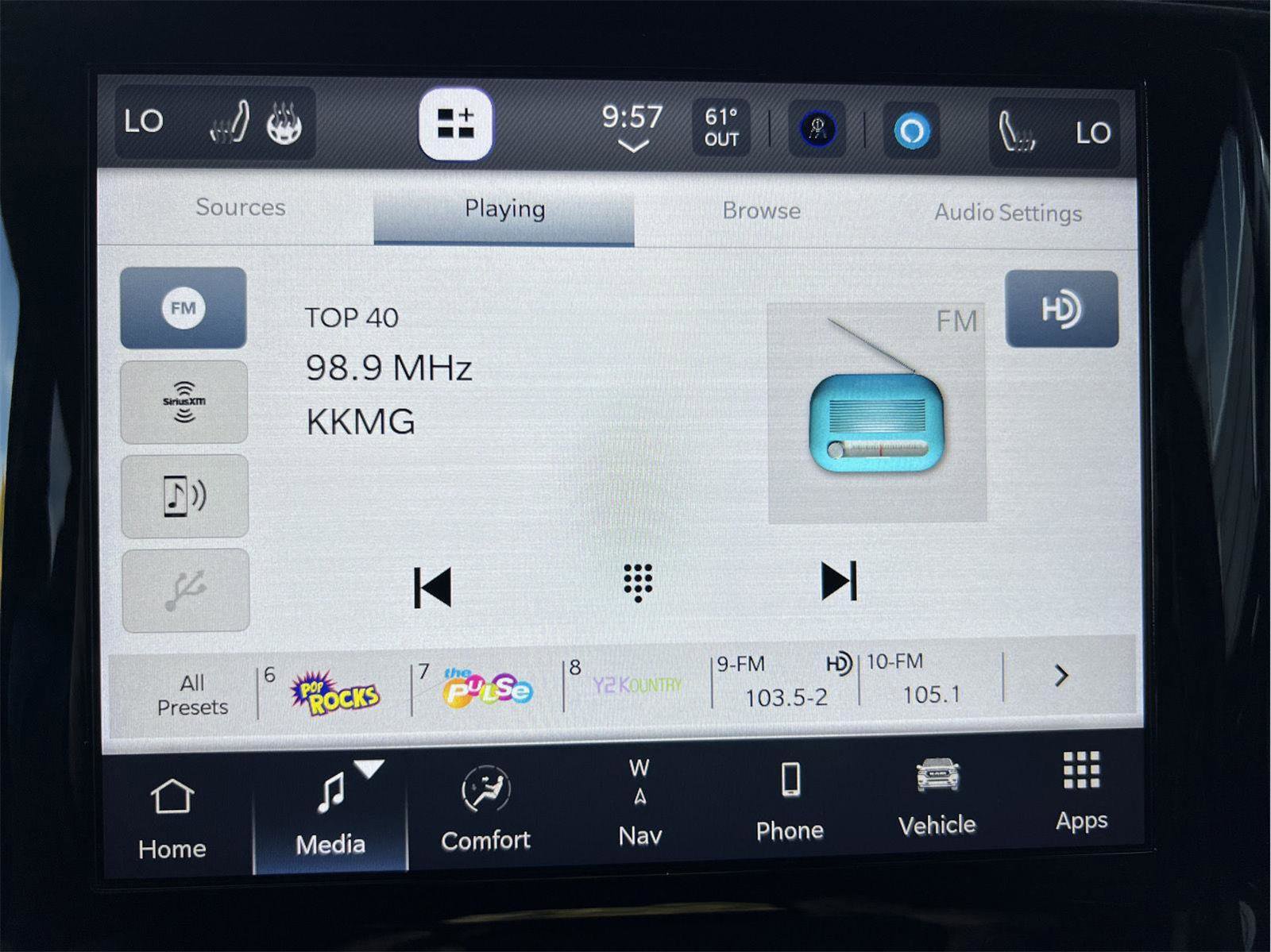 Used 2023 RAM 1500 Laramie image 25