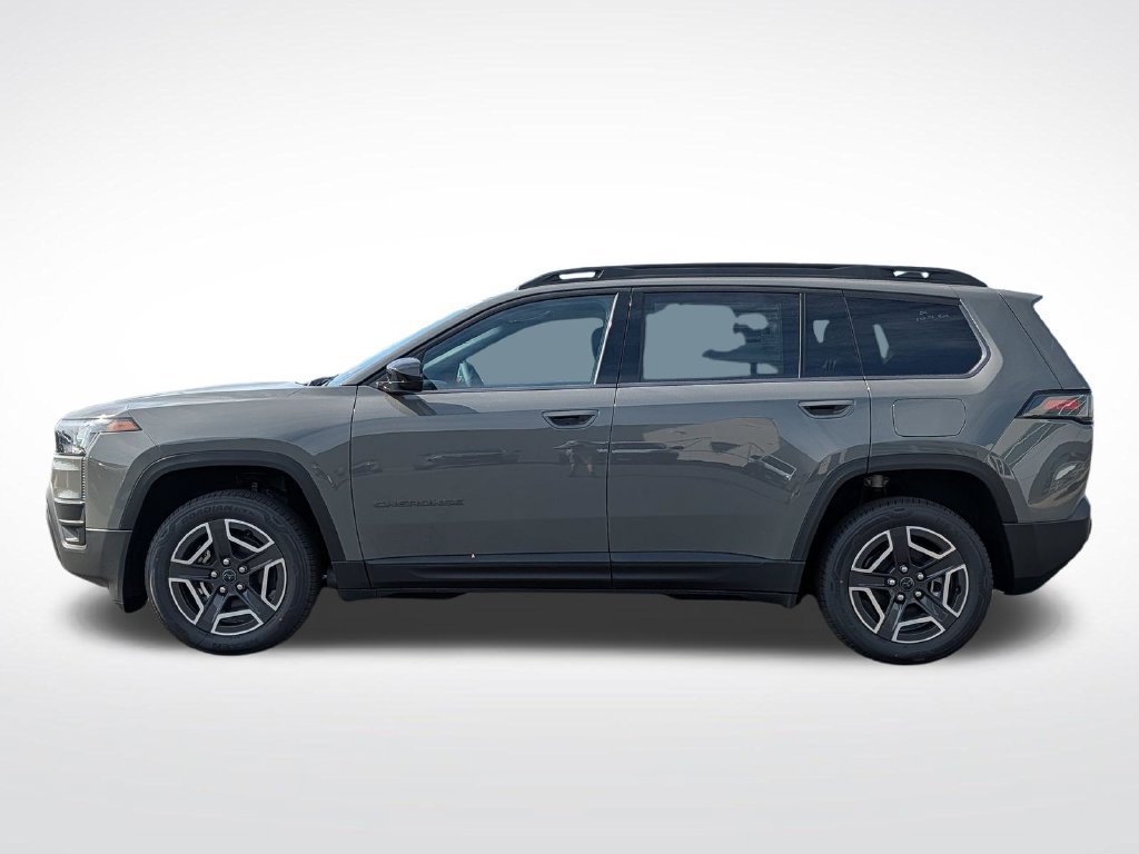 New 2026 Jeep Cherokee Laredo AWD/4WD image 3