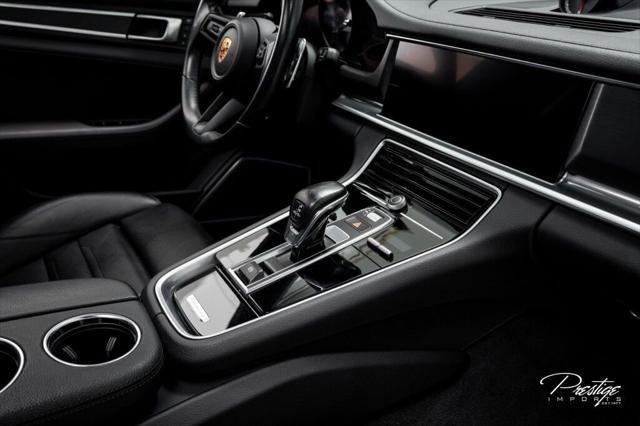 Used 2023 Porsche Panamera Platinum Edition RWD image 39