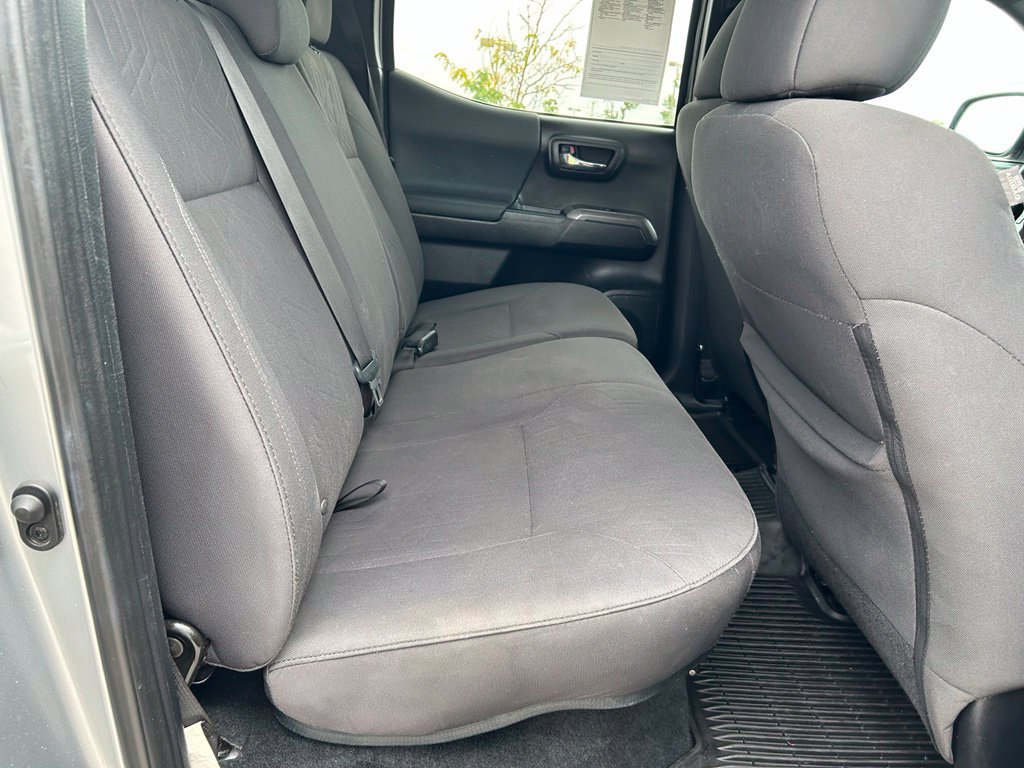 Used 2019 Toyota Tacoma TRD Off-Road w/ Technology Package AWD/4WD image 28