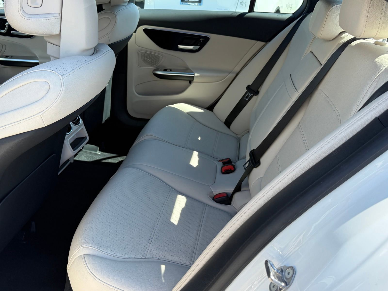 Used 2024 Mercedes-Benz C 300 Sedan image 42
