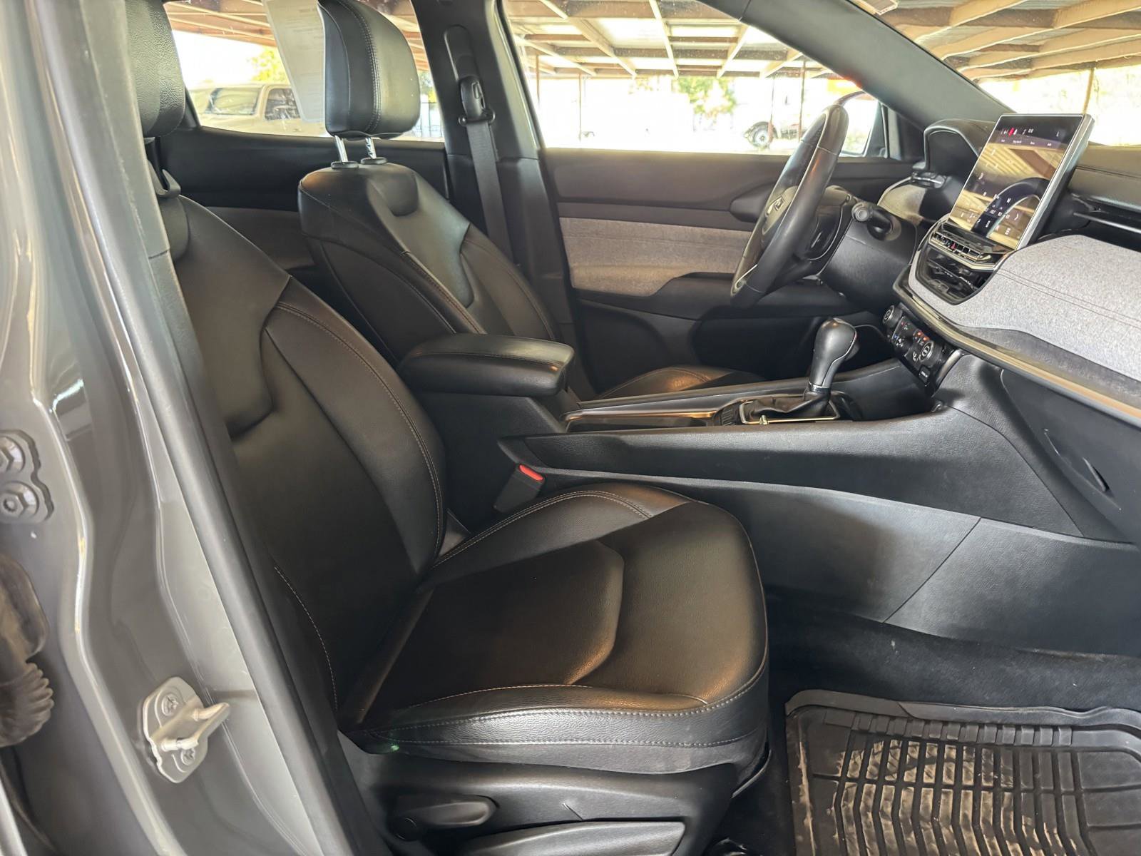 Used 2024 Jeep Compass Latitude image 34