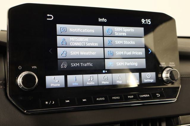 Used 2024 Mitsubishi Outlander SE Black Edition image 29