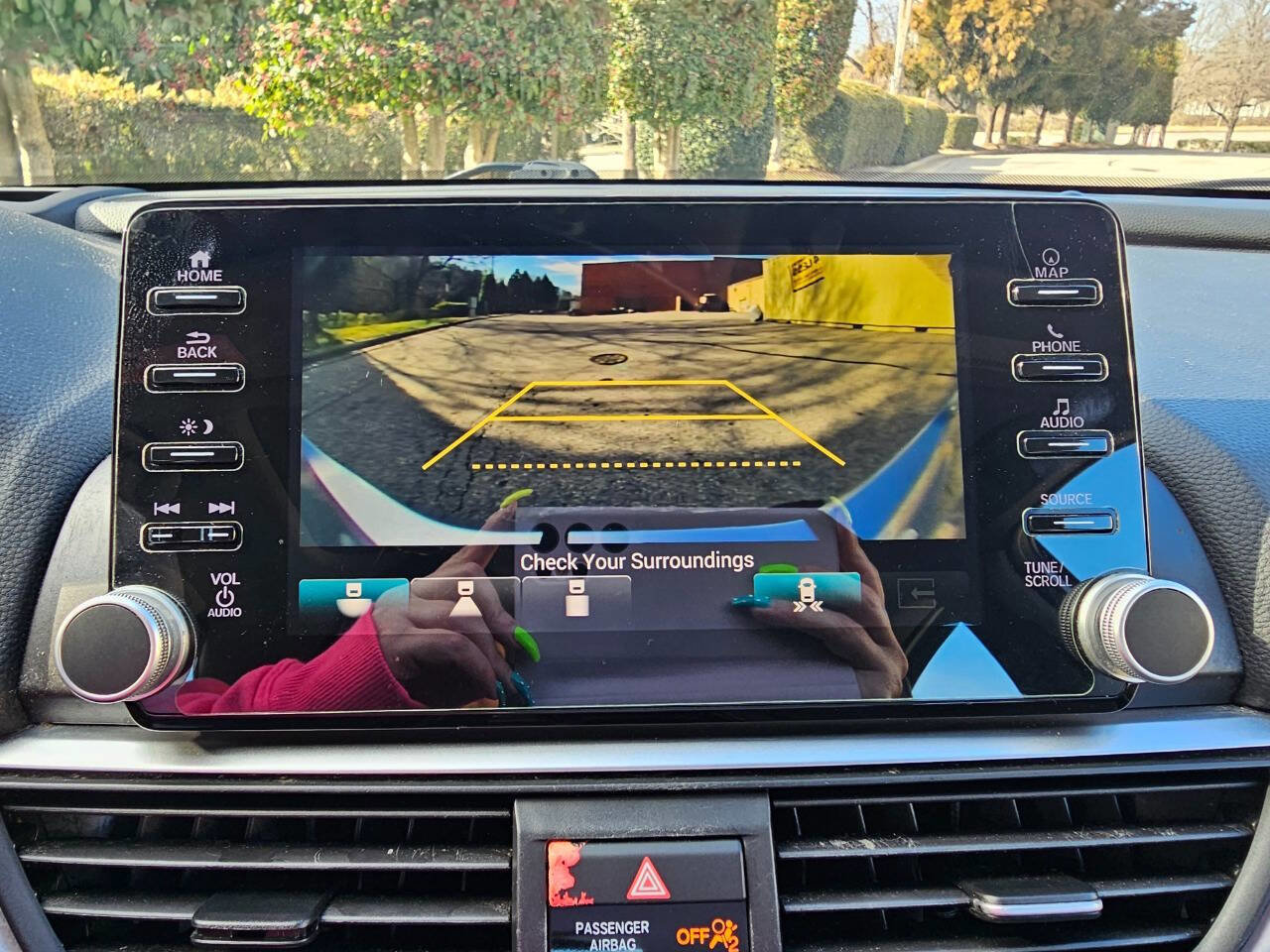 Used 2019 Honda Accord Touring image 23