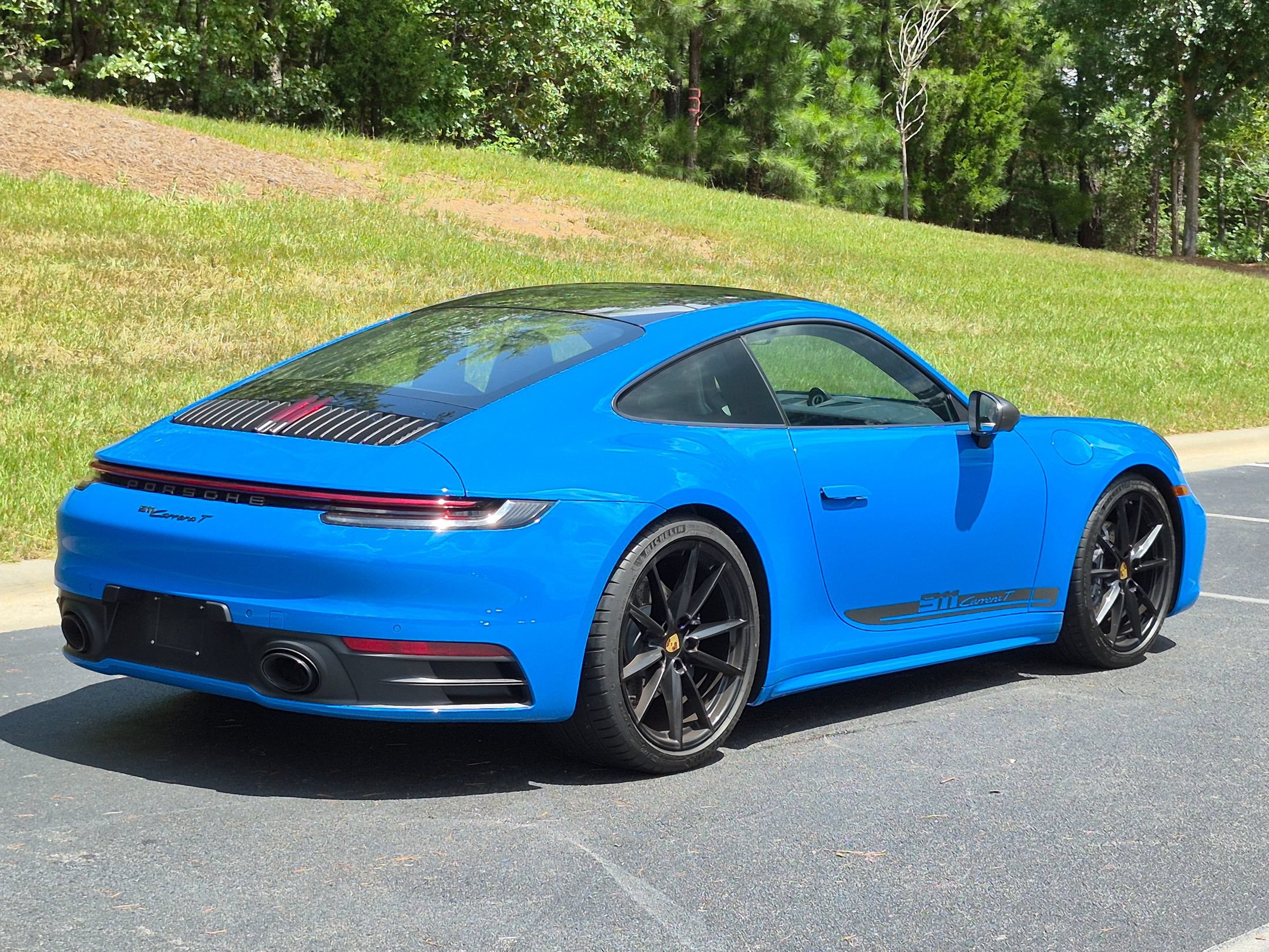 Certified 2024 Porsche 911 Carrera 4 AWD/4WD image 23