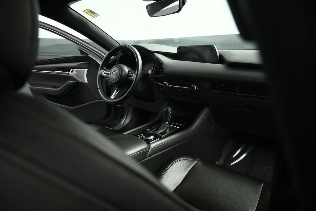 Used 2019 MAZDA MAZDA3 Hatchback w/ Premium Package FWD image 62