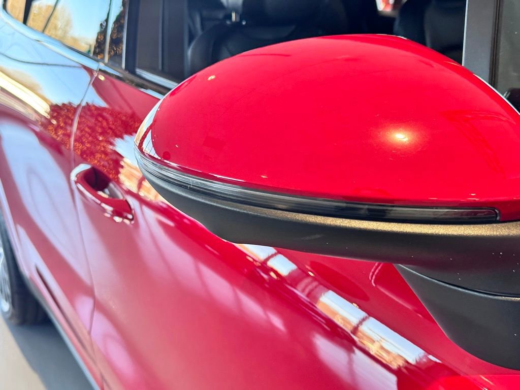 Used 2023 Porsche Cayenne Platinum Edition image 34