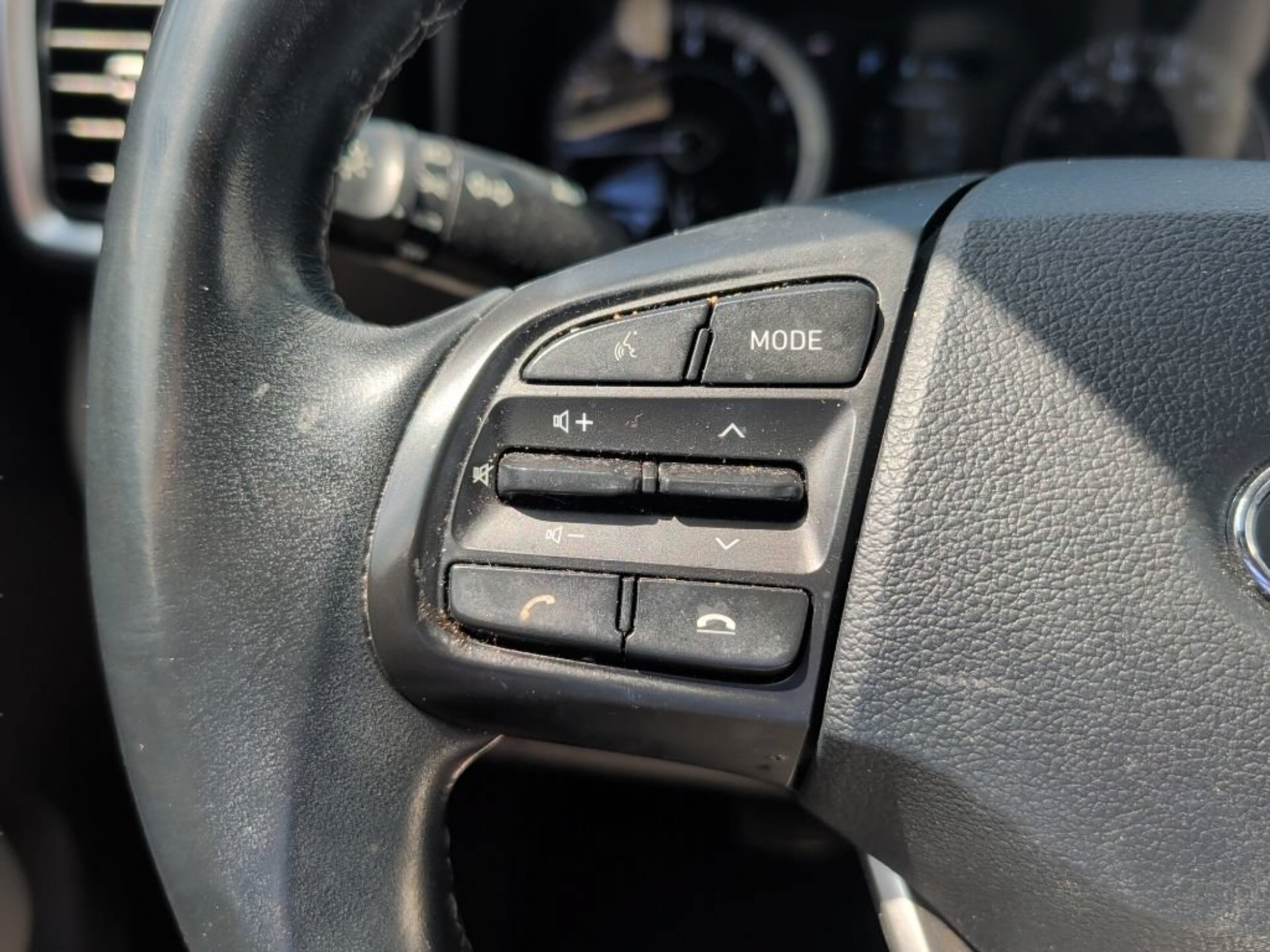 Used 2021 Hyundai Venue SEL FWD image 17