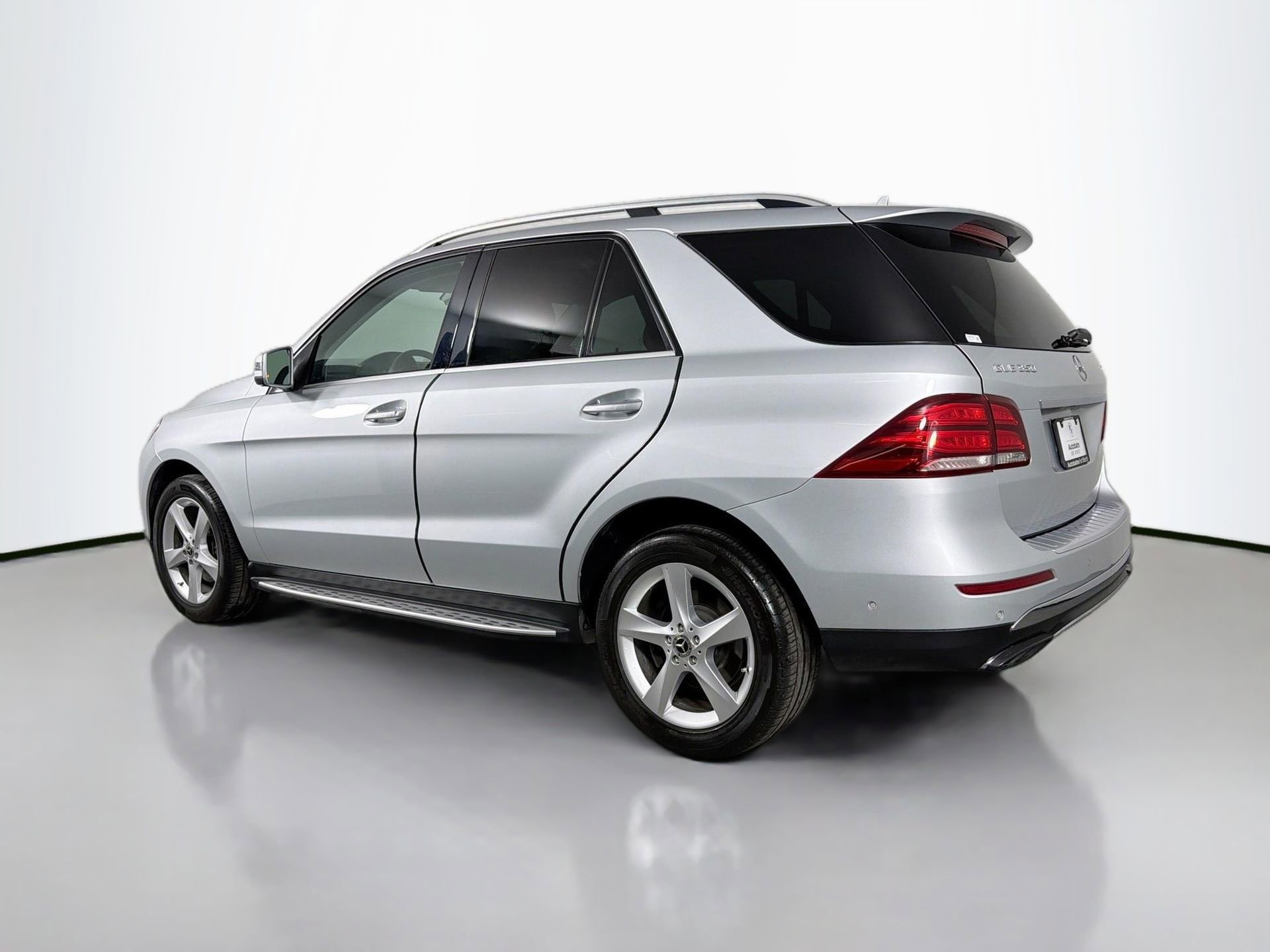 Used 2018 Mercedes-Benz GLE 350 4MATIC image 8