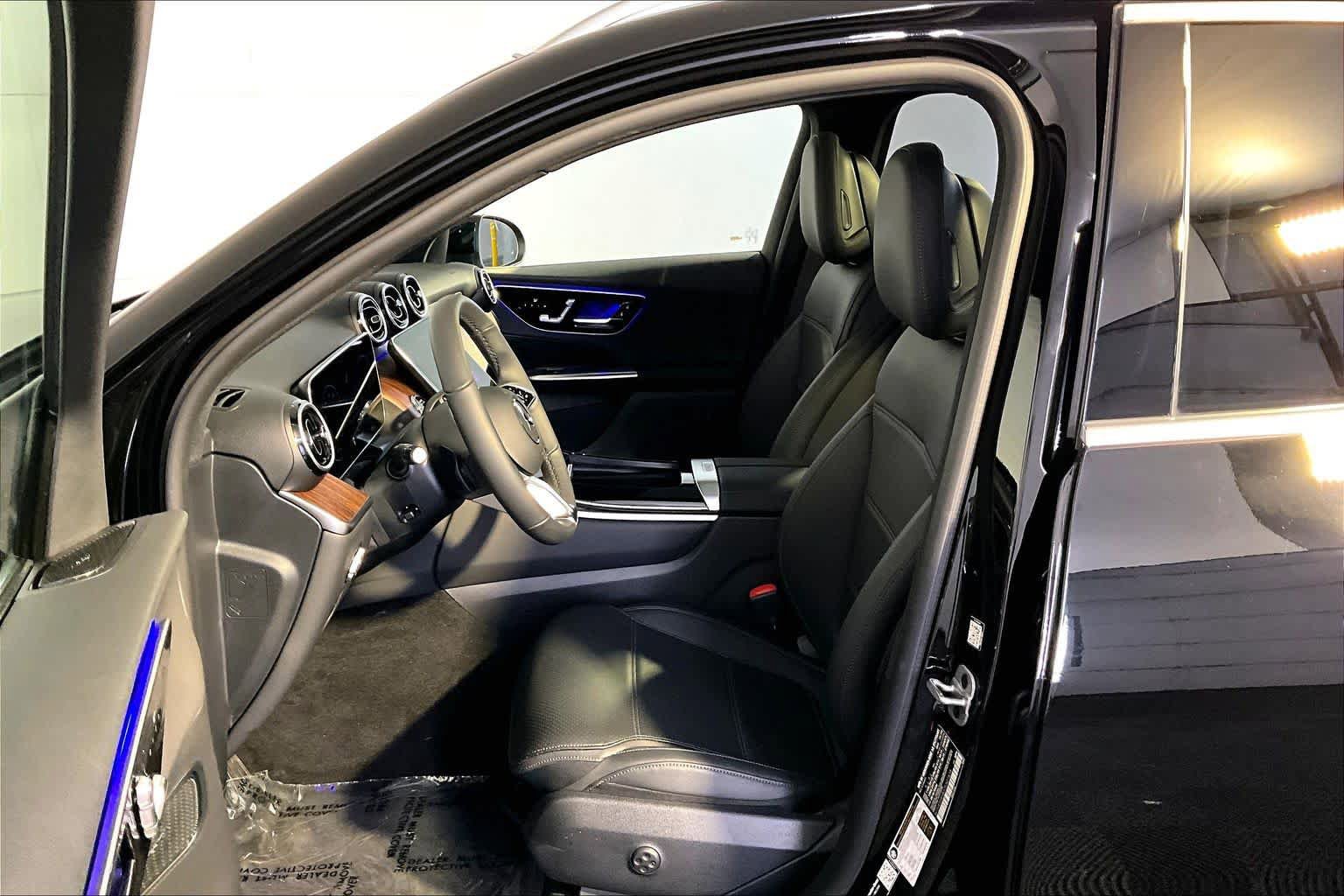 Certified 2026 Mercedes-Benz GLC 300 4MATIC image 9