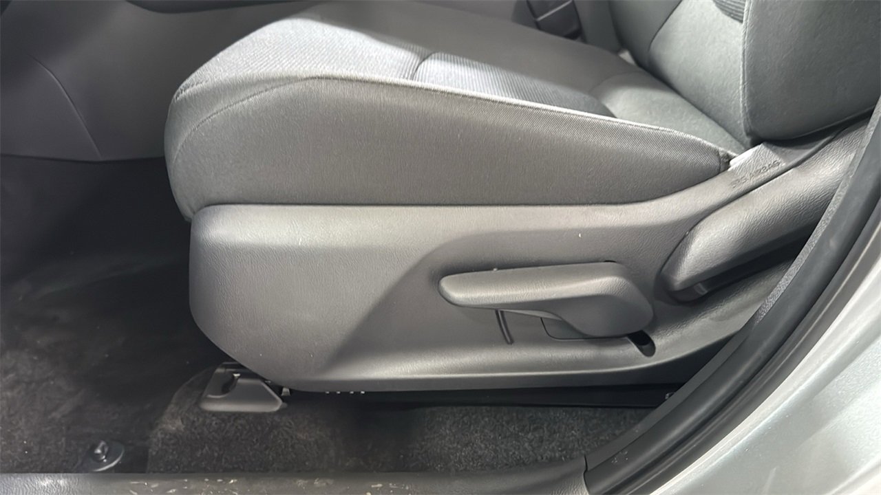 New 2025 Toyota RAV4 LE image 14