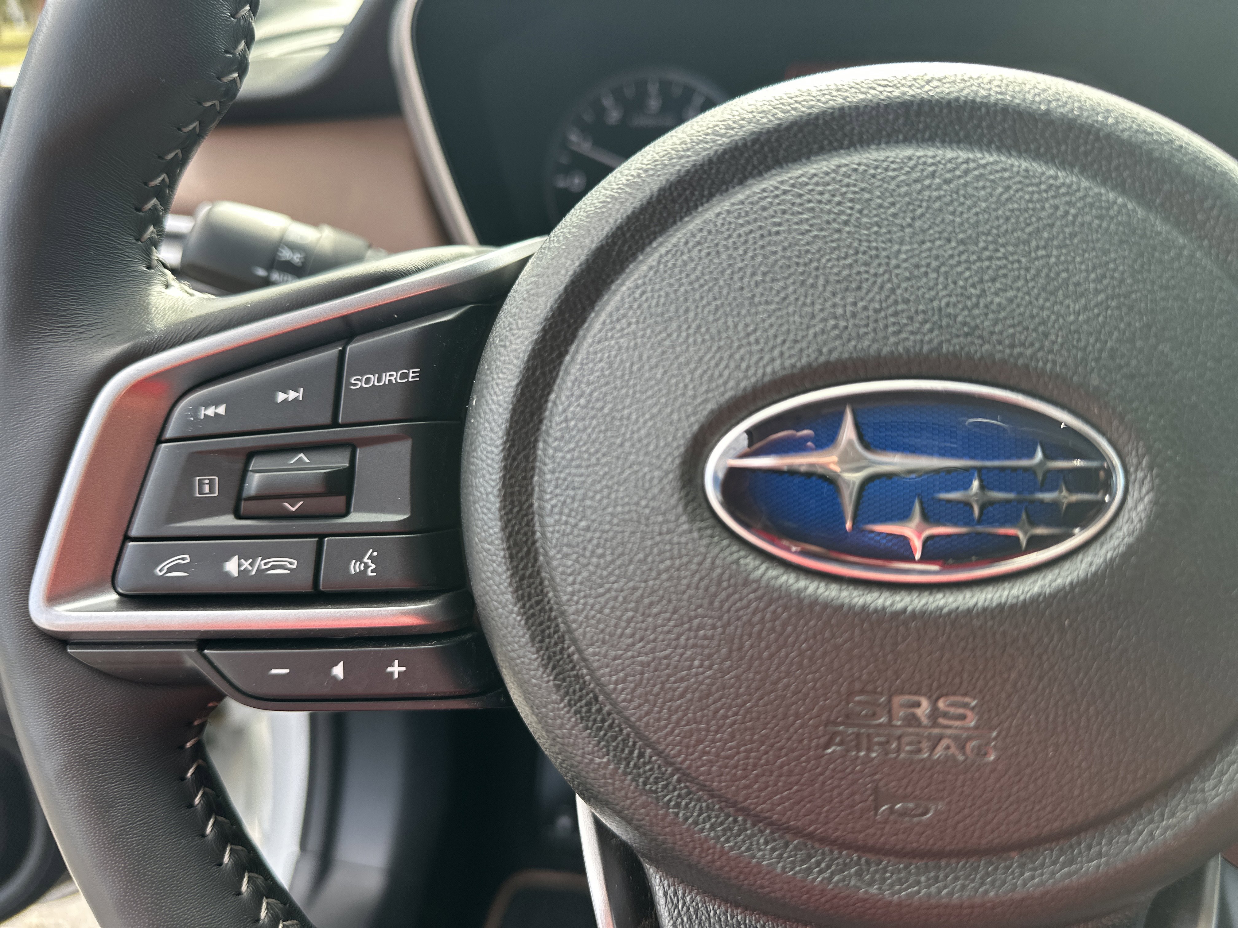 Used 2025 Subaru Outback Touring XT image 25