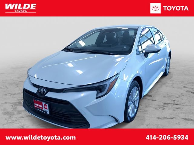New 2026 Toyota Corolla LE
