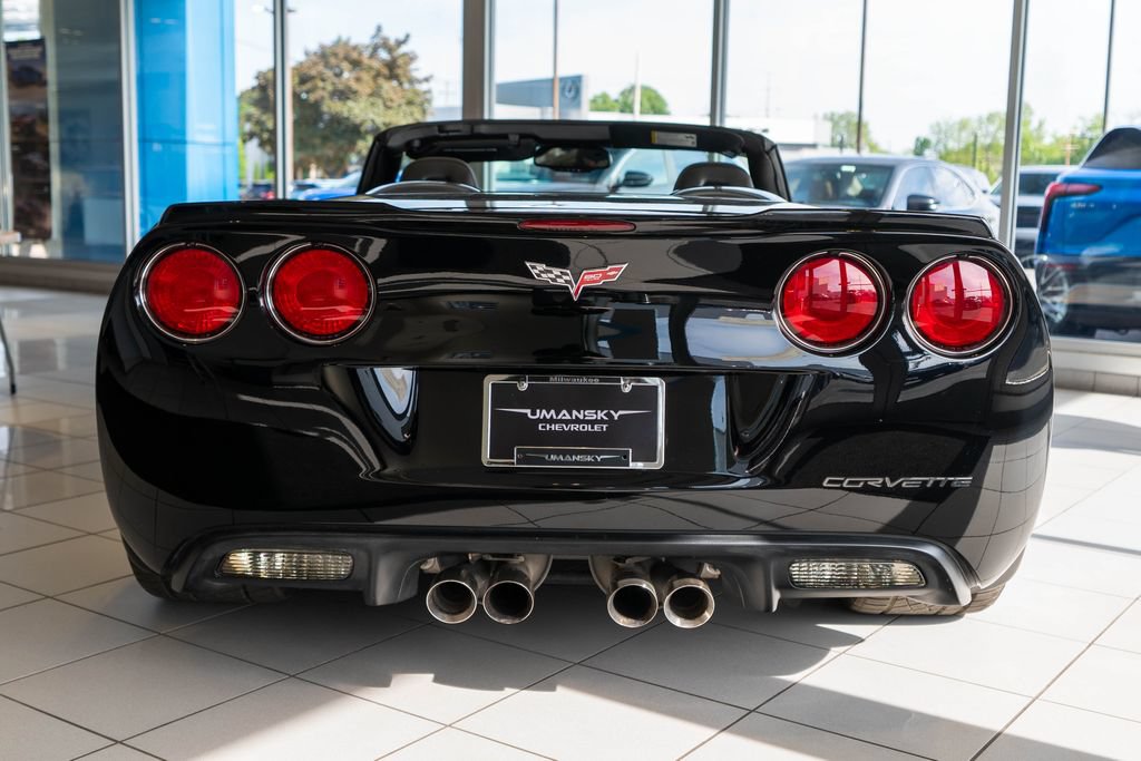 Used 2013 Chevrolet Corvette 427 w/ 1SB Preferred Equipment Group RWD image 10