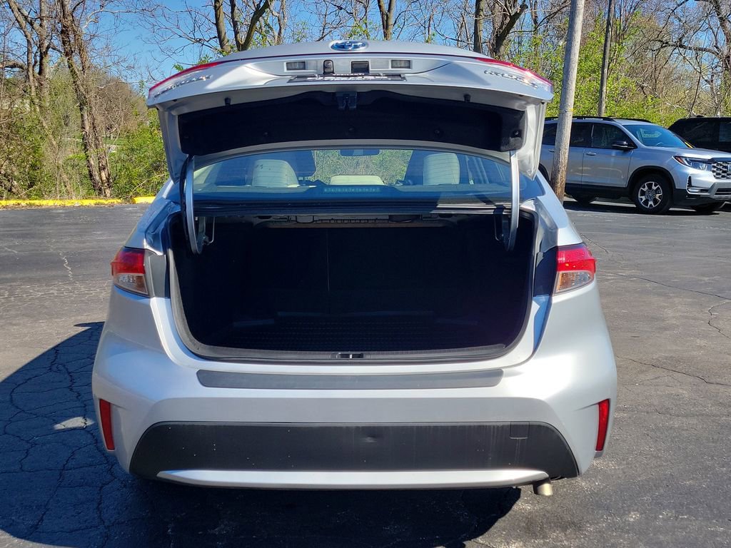 Used 2020 Toyota Corolla LE image 30