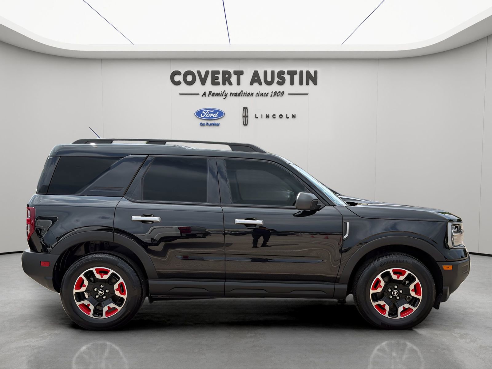 Certified 2025 Ford Bronco Sport Free Wheeling w/ Convenience Package AWD/4WD image 6