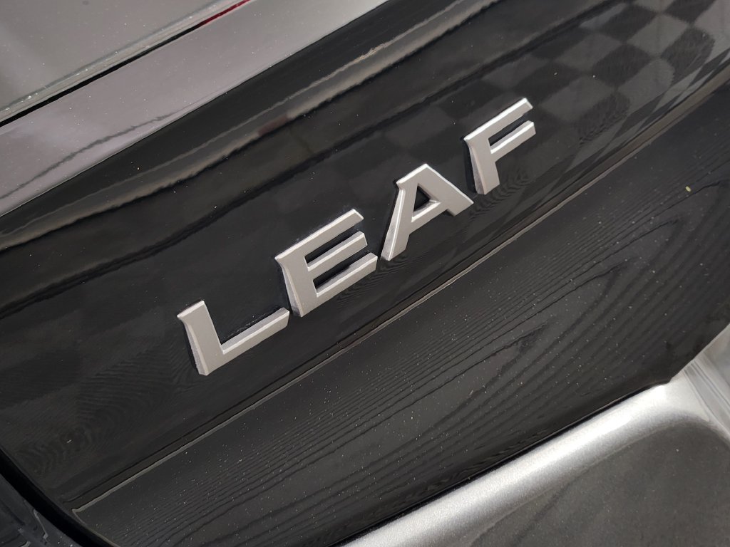 Used 2025 Nissan Leaf S FWD image 10