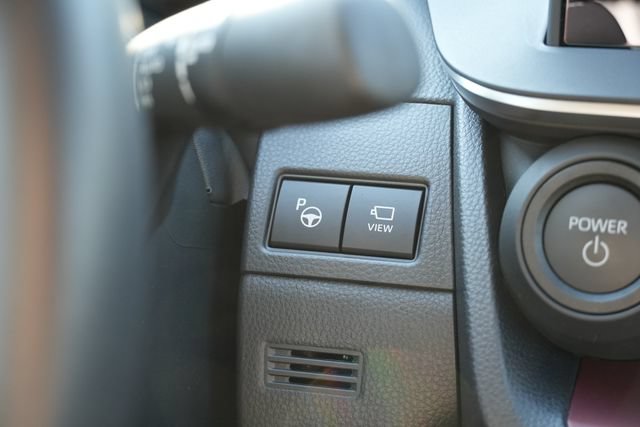 Used 2026 Toyota Prius Plug-In Hybrid w/ Limited Premium Package FWD image 31