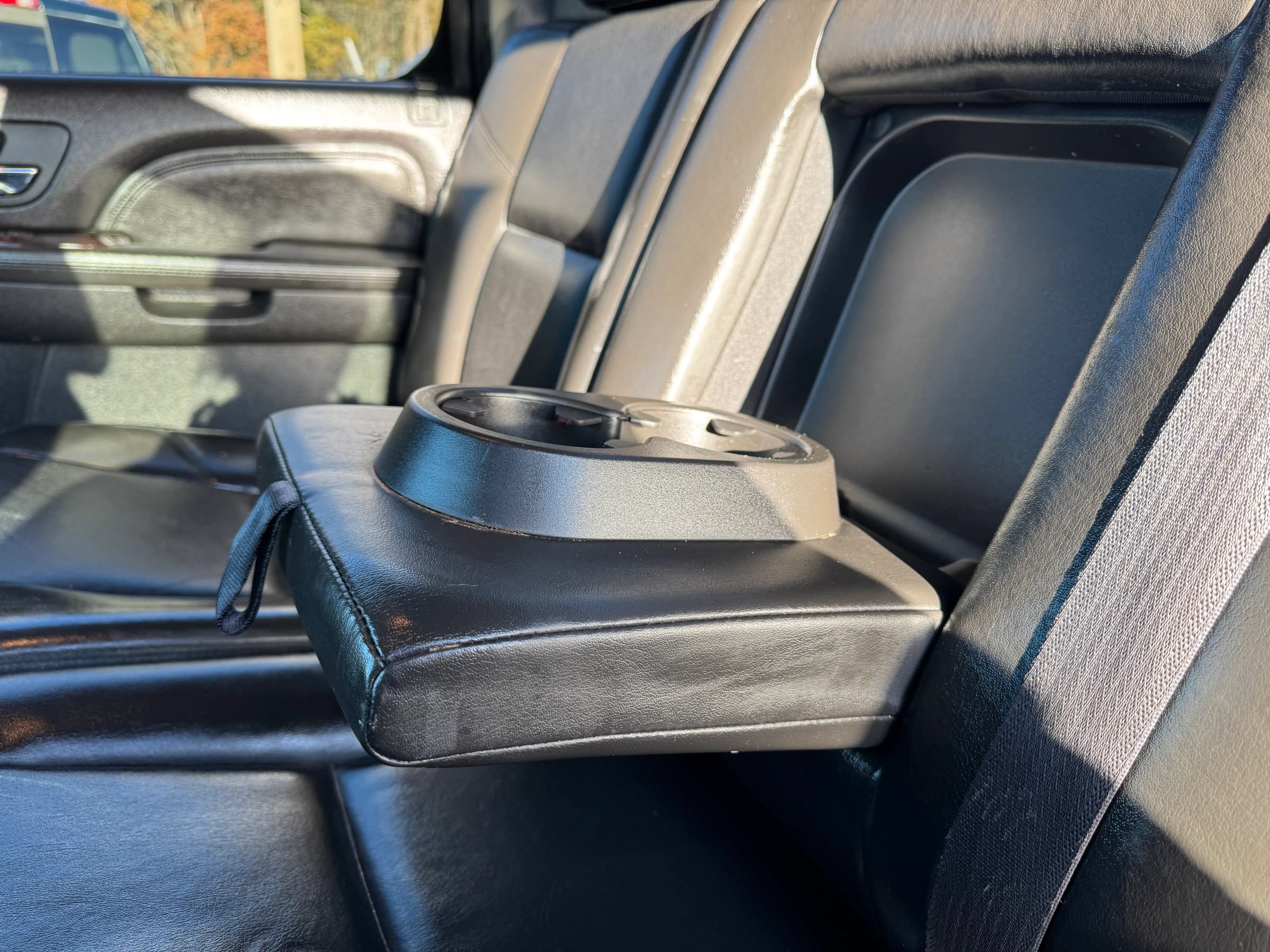 Used 2011 GMC Sierra 3500 Denali AWD/4WD image 23