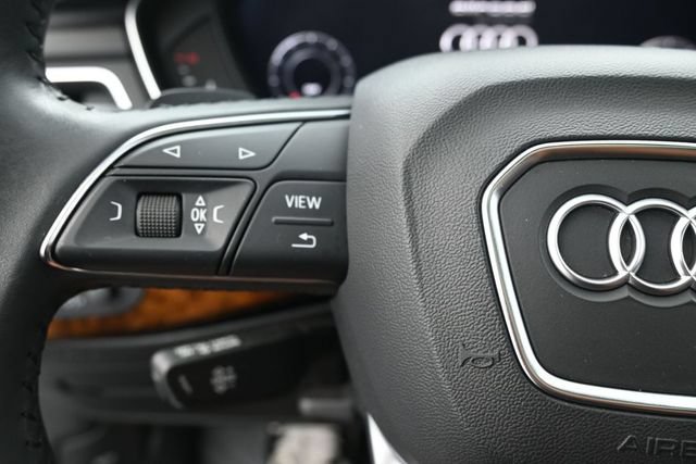 Used 2019 Audi A4 2.0T allroad Premium Plus AWD/4WD image 15