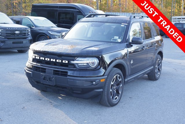 Used 2023 Ford Bronco Sport Outer Banks w/ Tech Package image 3