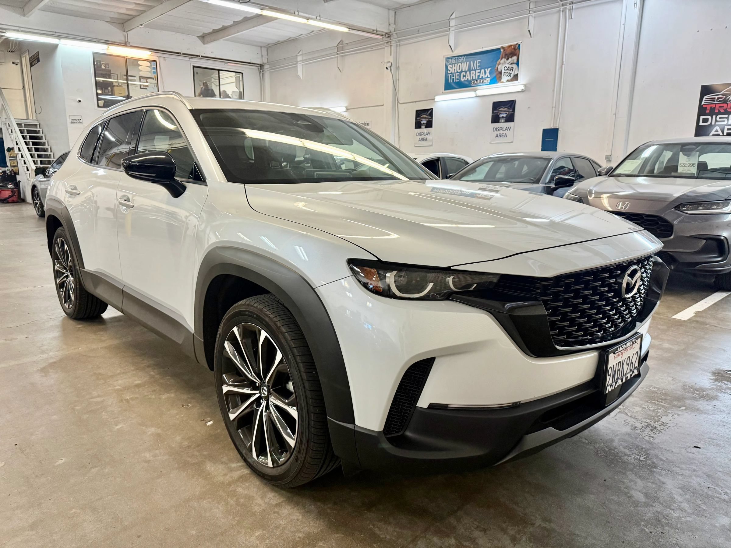 Used 2025 MAZDA CX-50 AWD 2.5 S w/ Premium Plus Pkg image 3